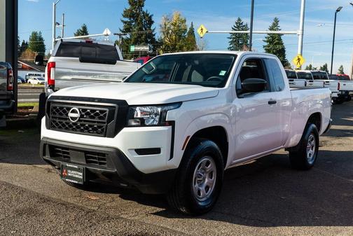2023 Nissan Frontier S