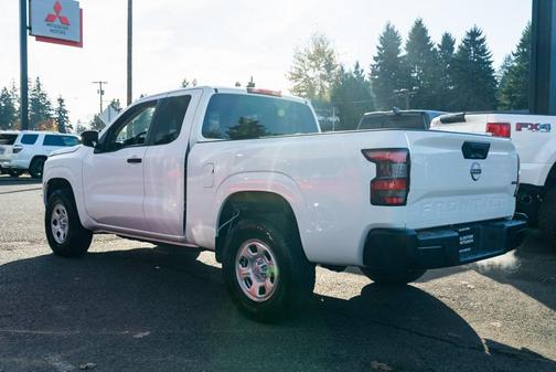 2023 Nissan Frontier S