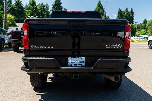 2023 Chevrolet Silverado 3500 High Country