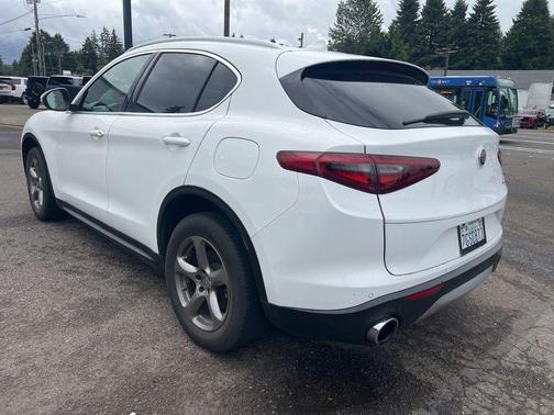 Alfa White 2021 Alfa Romeo Stelvio Base