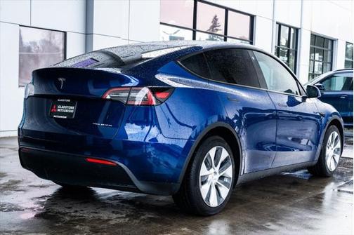 2023 Tesla Model Y Long Range Dual Motor All-Wheel Drive