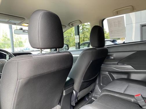 2016 Mitsubishi Outlander SE