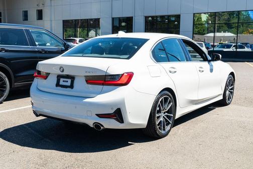 Alpine White 2020 BMW 330 330i