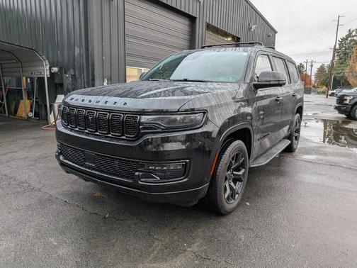 2023 Jeep Wagoneer Series II Carbide 4x4