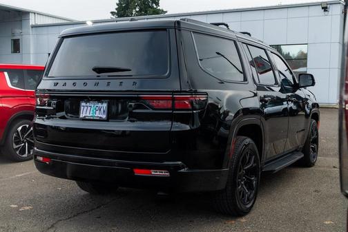 2023 Jeep Wagoneer Series II Carbide 4x4