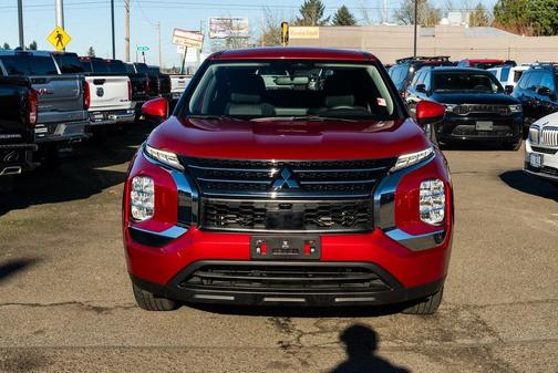 2024 Mitsubishi Outlander ES 2.5 S-AWC