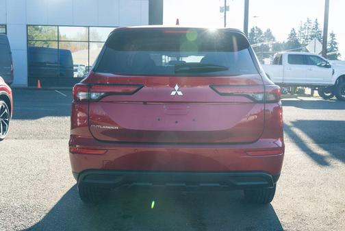 2024 Mitsubishi Outlander ES 2.5 S-AWC