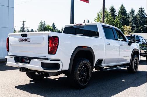 2020 GMC Sierra 2500 Denali