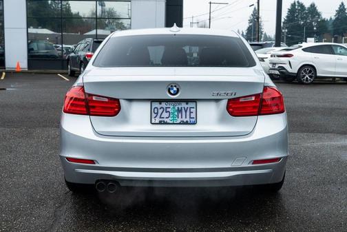 2013 BMW 328 328i