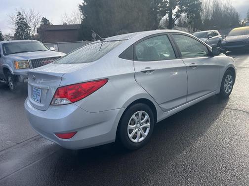 2014 Hyundai Accent GLS