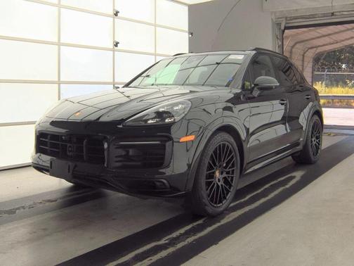 2021 Porsche Cayenne GTS