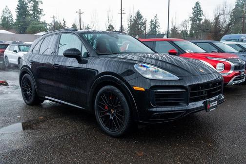2021 Porsche Cayenne GTS