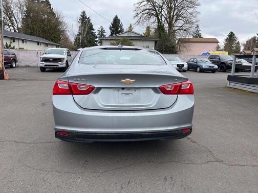 2023 Chevrolet Malibu FWD 1LT