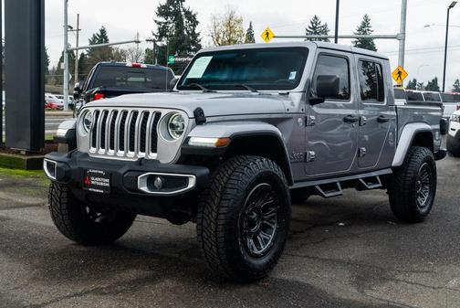 2020 Jeep Gladiator Overland