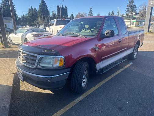 2001 Ford F-150 XLT SuperCab