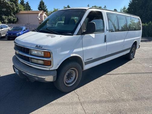 2001 Chevrolet Express 3500 Base