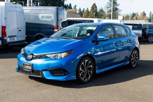 2016 Scion iM 5dr HB CVT (Natl)