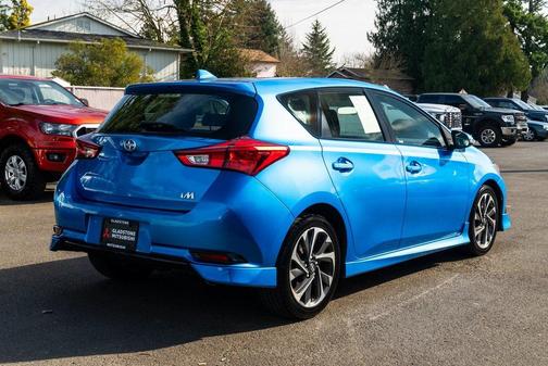2016 Scion iM 5dr HB CVT (Natl)