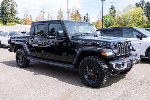 Black Clearcoat 2025 Jeep Gladiator High Tide