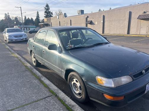 1997 Toyota Corolla CE
