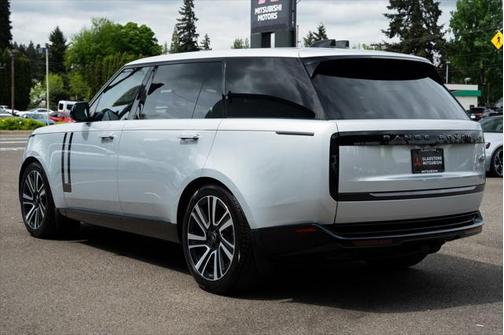 2023 Land Rover Range Rover P530 SE