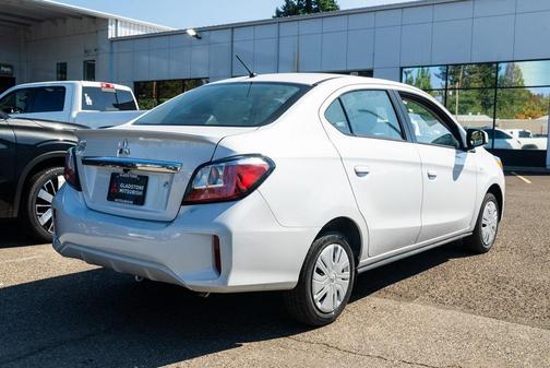 2024 Mitsubishi Mirage G4 ES