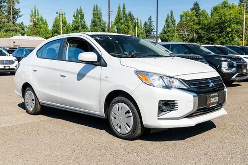 2024 Mitsubishi Mirage G4 ES