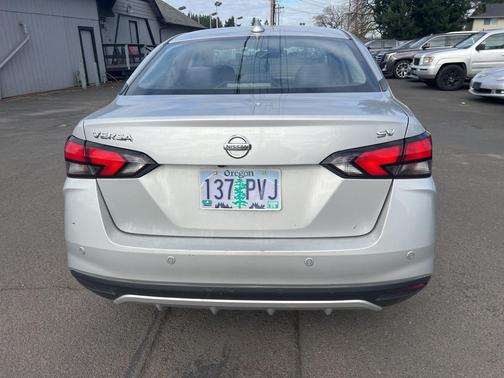 2021 Nissan Versa 1.6 SV