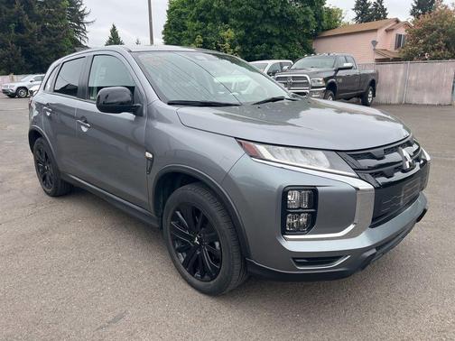 Mercury Gray Metallic 2022 Mitsubishi Outlander Sport 2.0 LE