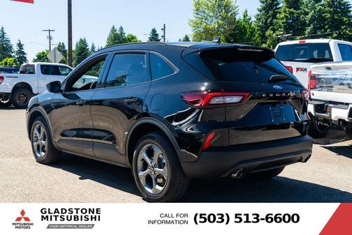 Agate Black Metallic 2025 Ford Escape ST-Line Select