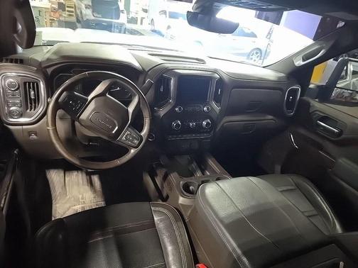 2023 GMC Sierra 3500 Denali