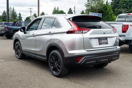 Alloy Silver Metallic 2026 Mitsubishi Eclipse Cross LE