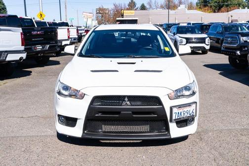 Wicked White 2013 Mitsubishi Lancer Evolution MR