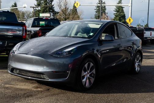 2023 Tesla Model Y Long Range Dual Motor All-Wheel Drive