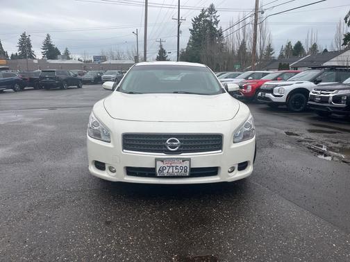2011 Nissan Maxima SV