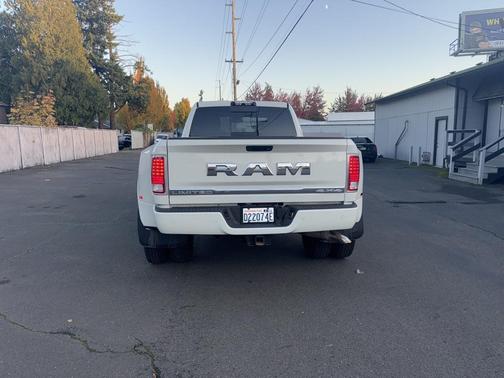 2017 RAM 3500 Limited Mega Cab 4x4 6'4' Box