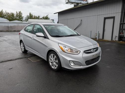 2014 Hyundai Accent GLS