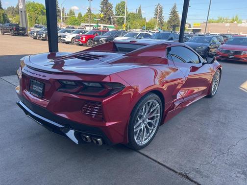 Red Mist Metallic Tintcoat 2021 Chevrolet Corvette Stingray w/3LT