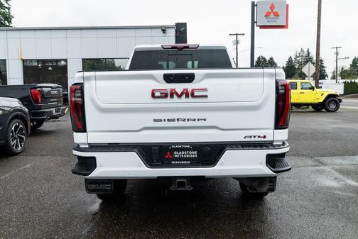 2024 GMC Sierra 2500 AT4