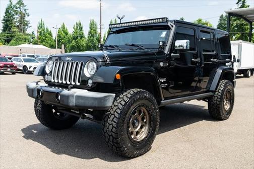 2017 Jeep Wrangler Unlimited Sahara