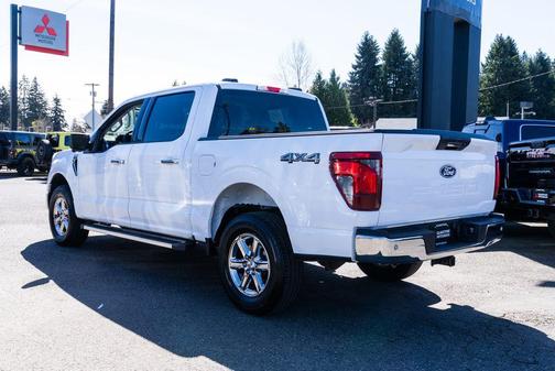 Oxford White 2024 Ford F-150 XLT