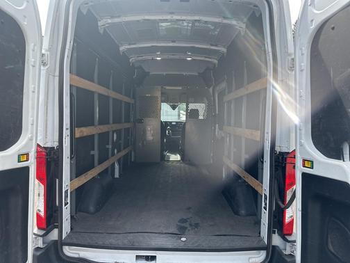 2021 Ford Transit-250 Base