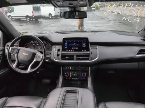 2021 Chevrolet Suburban LT