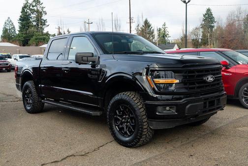 Agate Black Metallic 2024 Ford F-150 XLT