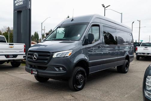 2023 Mercedes-Benz Sprinter 3500XD Crew 170 in. WB