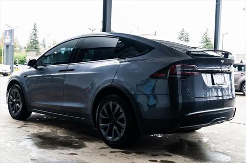 2022 Tesla Model X Dual Motor All-Wheel Drive