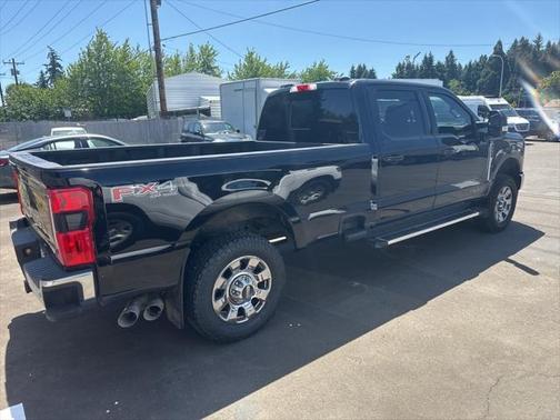2023 Ford F-350 Lariat