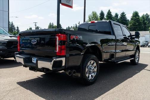 2023 Ford F-350 Lariat