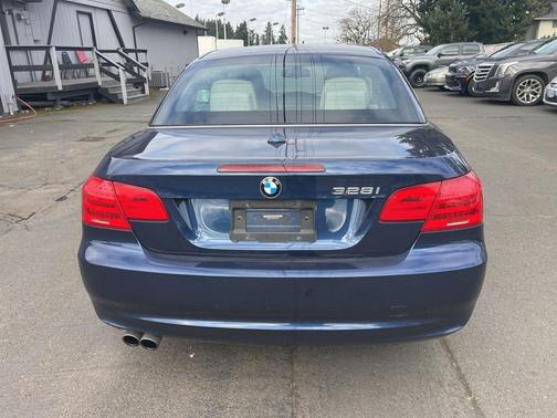 2013 BMW 328 328i