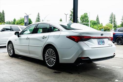 2020 Toyota Avalon Hybrid Limited